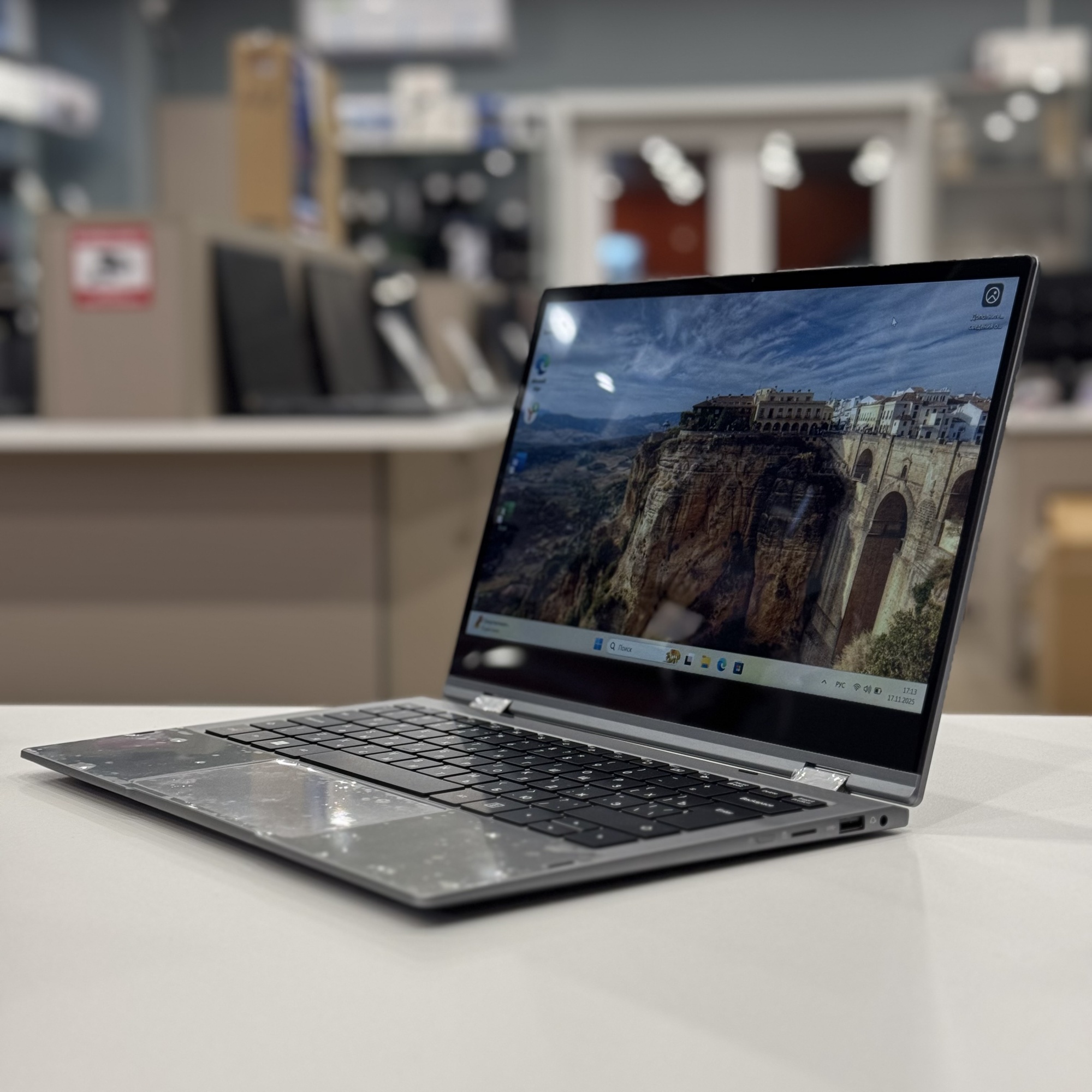 Ноутбук Hiper Slim H1306O582DM i5 1235U/8Gb/SSD256Gb/13.3"/IPS/Touch/FHD/DOS/grey