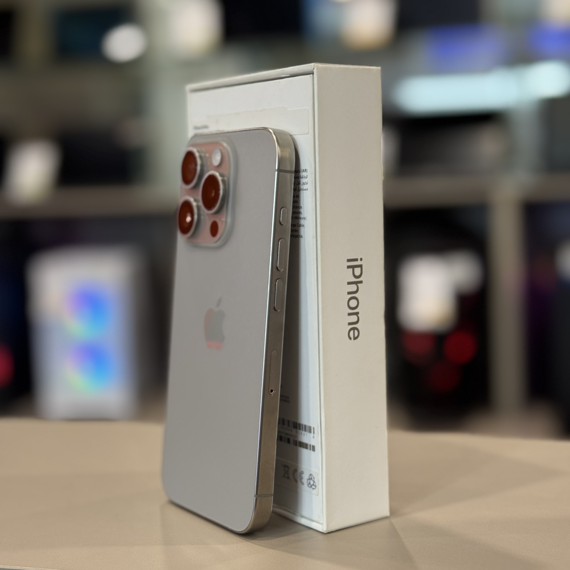 Apple iPhone 15 Pro 512Gb Natural Titanium