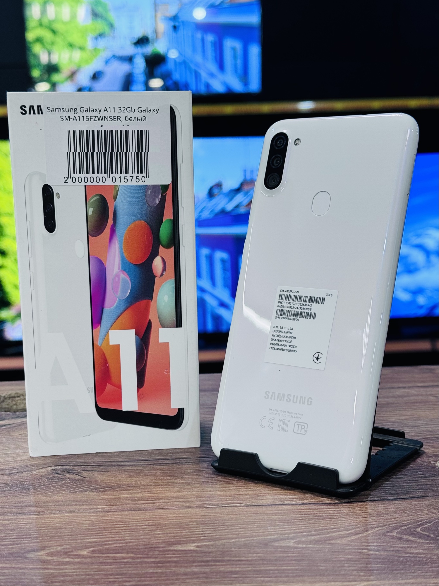 Samsung Galaxy A11 32Gb Galaxy SM-A115FZWNSER, белый