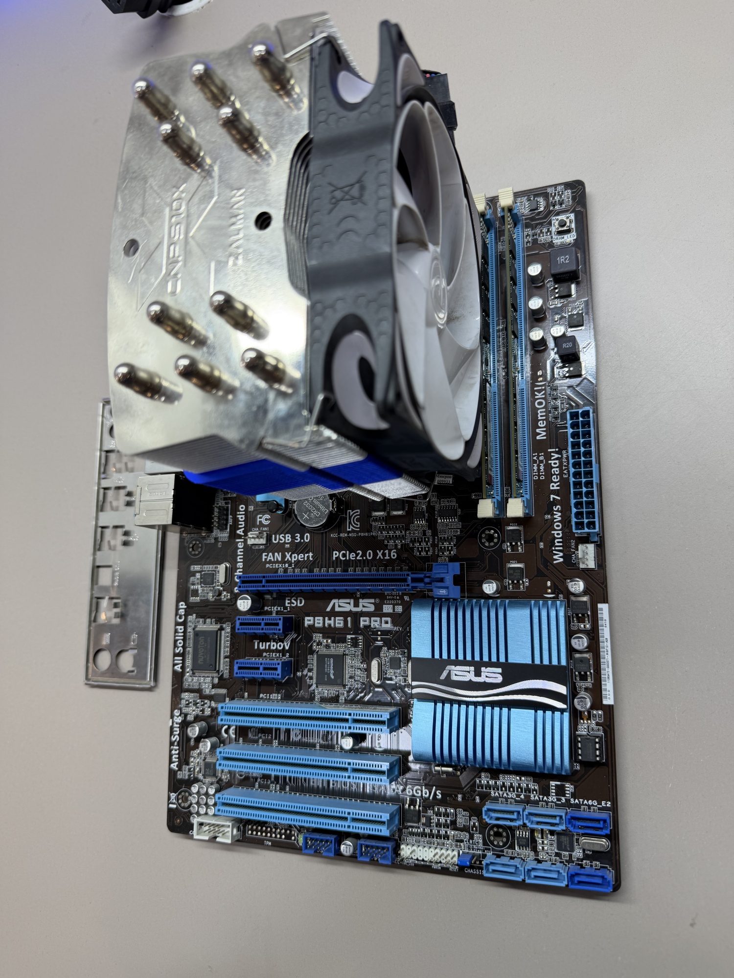 Материнская плата S_1155 Asus P8H61 Pro + Core i5-2500k + 8Gb RAM